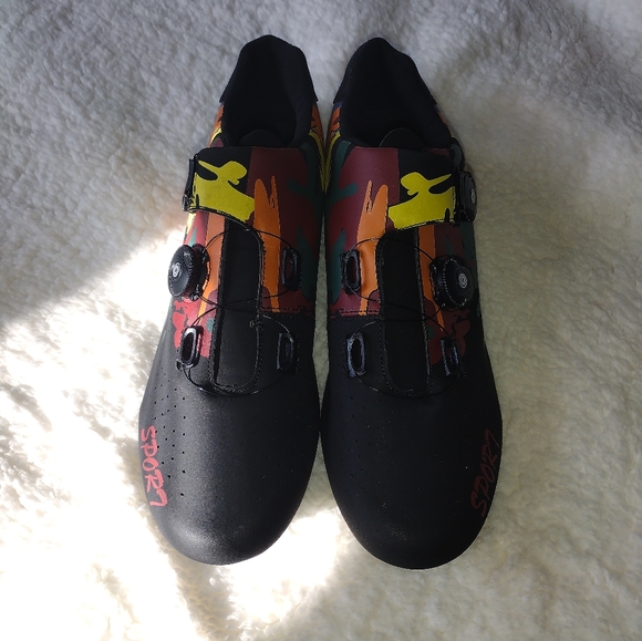 Bike Riding Shoes - Picture 4 of 4